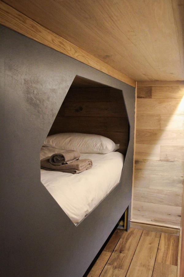 라야더 Burrow View 아파트 외부 사진